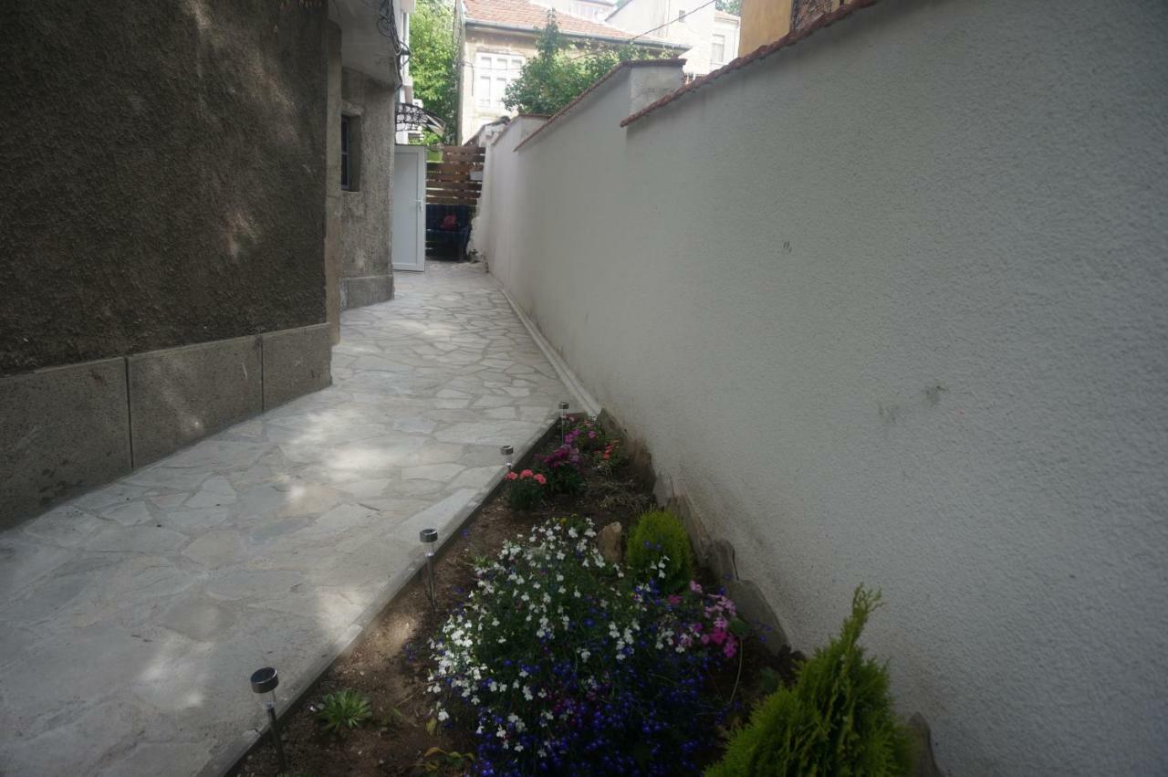 Miroom In The Heart Of Plovdiv Exterior photo